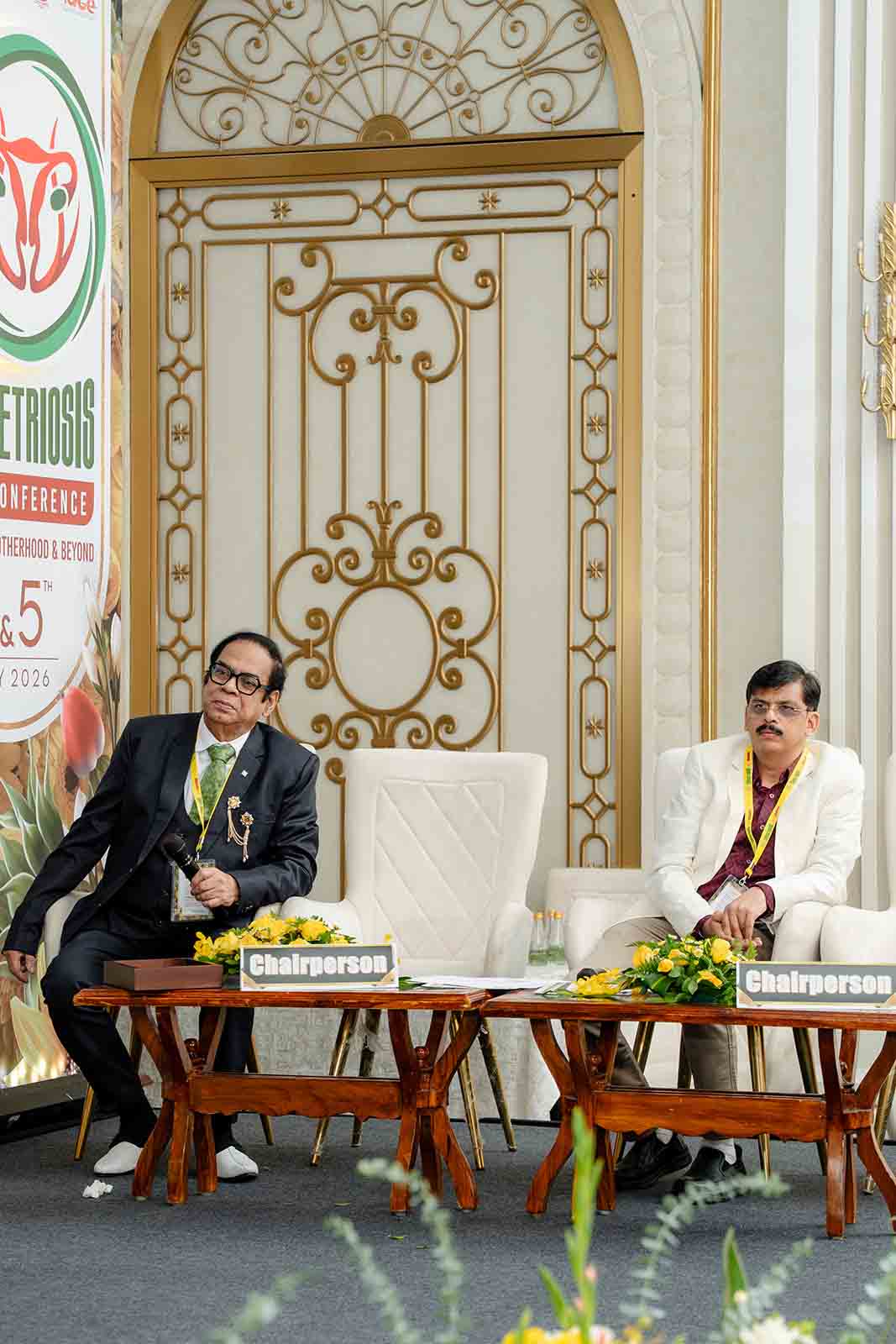 DR. SURESH KRISHNAMORTHI, M.D., (O&G) D.A CONFERENCE PHOTO
